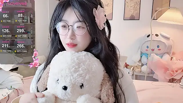 Luminous4173 online show from February 15, 8:02 am