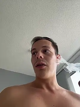 Snapshot of AxelMuller chatting on February 28, 1:01 pm AxelMuller online show from February 28, 1:01 pm