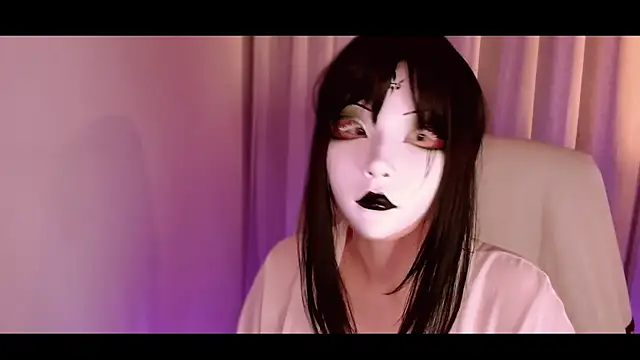 Snapshot of NoirLiliyaa chatting on February 22, 7:12 pm NoirLiliyaa online show from February 22, 7:12 pm