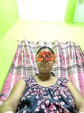 mahi893 online show from March 8, 5:17 pm