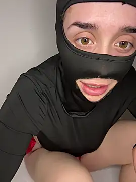 Mishelxxx2 online show from February 5, 8:35 pm