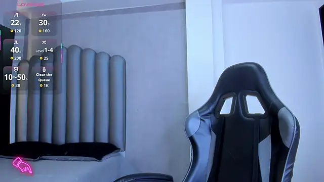 Shirleytaylor- online show from February 11, 11:15 am