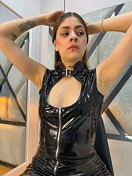 Snapshot of AriaWillssX chatting on February 1, 8:40 pm AriaWillssX online show from February 1, 8:40 pm