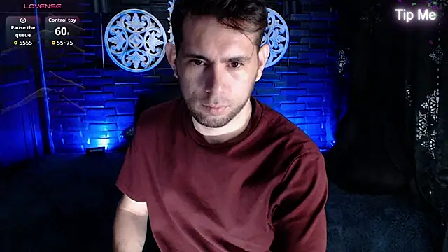 Snapshot of dany_ray chatting on May 14, 11:17 am dany ray online show from May 14, 11:17 am