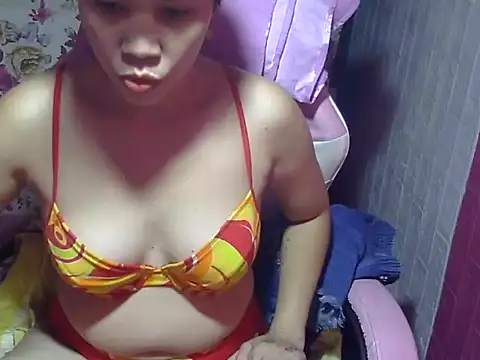 Snapshot of Sophia_Kate_69 chatting on February 27, 2:39 pm Sophia Kate 69 online show from February 27, 2:39 pm