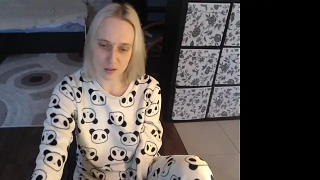 Your guilty pleasure1 online show from February 7, 12:42 pm