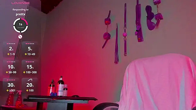 hazz smith  online show from March 23, 4:11 pm