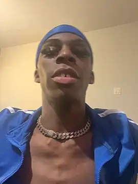 Snapshot of Blacknraw chatting on March 9, 5:33 am Blacknraw online show from March 9, 5:33 am