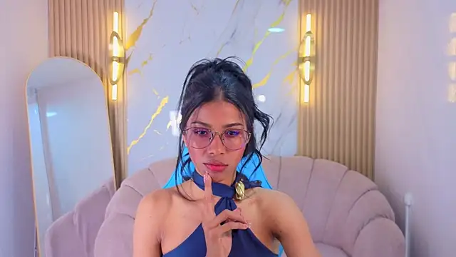 Alina b  online show from April 13, 8:03 pm