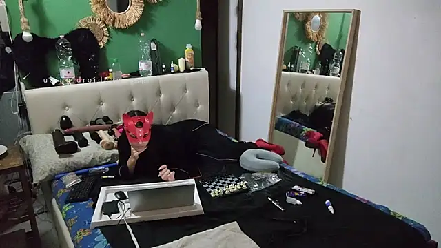 Snapshot of MarcoRoma313 chatting on February 4, 11:20 pm MarcoRoma313 online show from February 4, 11:20 pm