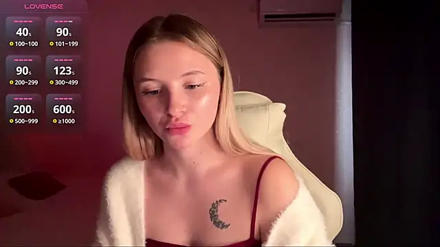 VibeVi online show from March 5, 1:18 pm