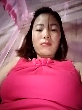 Snapshot of Ella-aa chatting on February 28, 10:11 pm Ella-aa online show from February 28, 10:11 pm