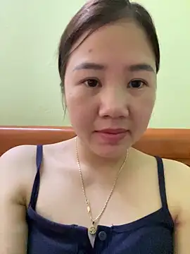 Snapshot of Baby-sexy69 chatting on February 23, 5:05 am Baby-sexy69 online show from February 23, 5:05 am