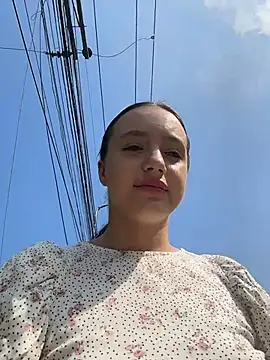 MiaTee online show from March 27, 2:28 am