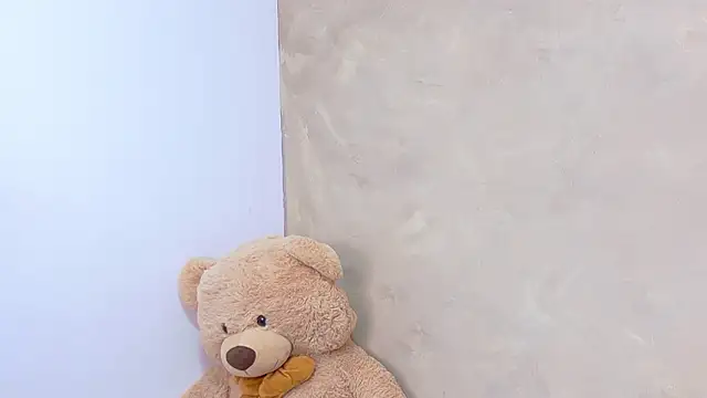 Snapshot of AndiVasquez chatting on March 25, 10:10 am AndiVasquez online show from March 25, 10:10 am