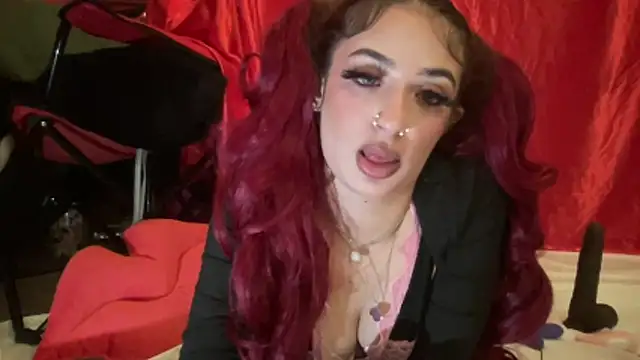 heluvsbabii online show from February 15, 6:10 am