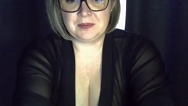 Snapshot of nanalsa chatting on February 3, 6:40 am nanalsa online show from February 3, 6:40 am