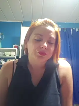 Snapshot of dullsecitalove25 chatting on February 22, 1:07 am dullsecitalove25 online show from February 22, 1:07 am