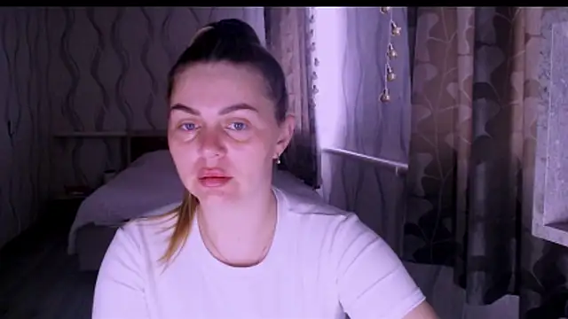 MagicKatarina  online show from April 1, 6:03 am