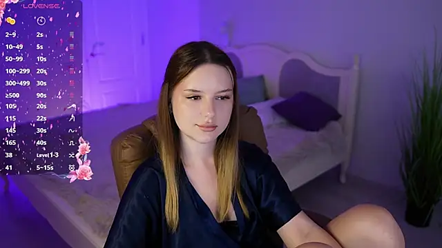 Milana Moons online show from March 7, 9:39 am