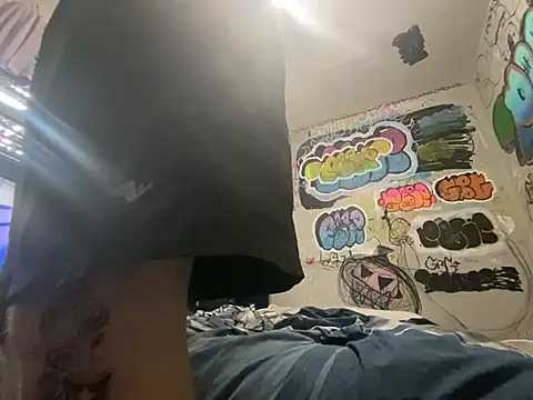 gothboiplzty online show from July 4, 5:41 pm