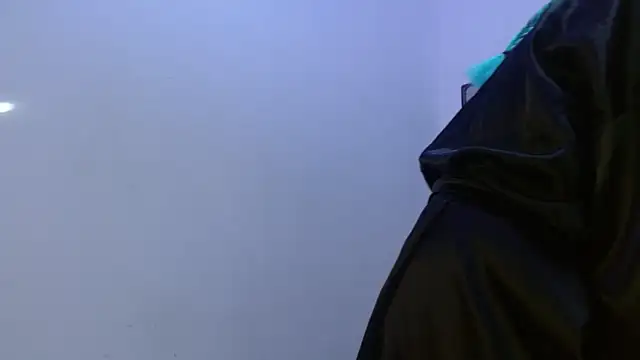 Snapshot of madissonrousecs chatting on February 4, 12:33 pm madissonrousecs online show from February 4, 12:33 pm