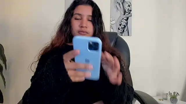 Snapshot of Victoria_Rosee chatting on February 10, 12:53 pm Victoria Rosee online show from February 10, 12:53 pm