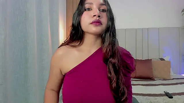 Snapshot of Victoria_Rosee chatting on May 13, 6:16 pm Victoria Rosee online show from May 13, 6:16 pm