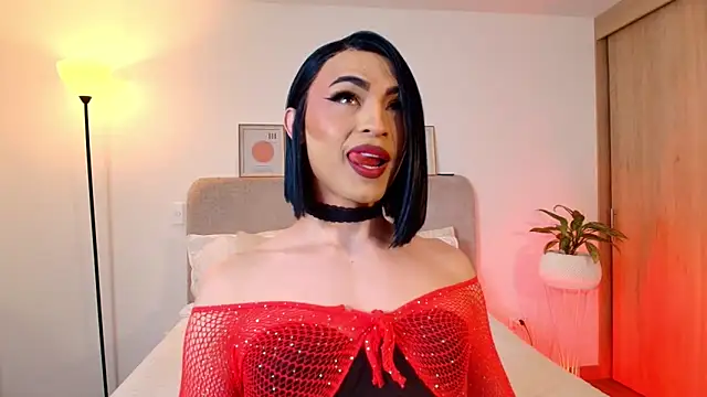 Snapshot of KarolPortellaa chatting on May 19, 9:43 pm KarolPortellaa online show from May 19, 9:43 pm