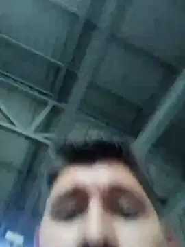 Snapshot of ALBERTOMORA93 chatting on July 13, 8:22 pm ALBERTOMORA93 online show from July 13, 8:22 pm