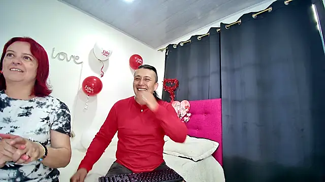 Snapshot of ZOEYJUAN_95 chatting on February 16, 7:43 pm ZOEYJUAN 95 online show from February 16, 7:43 pm