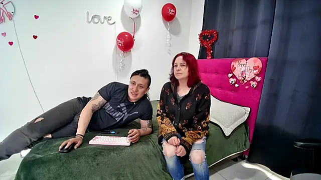 Snapshot of ZOEYJUAN_95 chatting on March 2, 7:54 pm ZOEYJUAN 95 online show from March 2, 7:54 pm