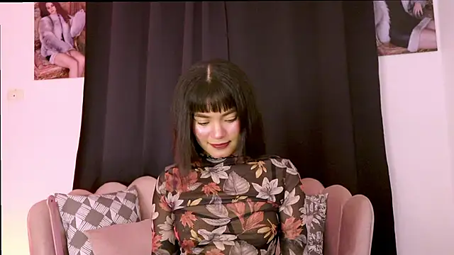 Snapshot of dakotacollins_ chatting on May 30, 3:14 am dakotacollins online show from May 30, 3:14 am