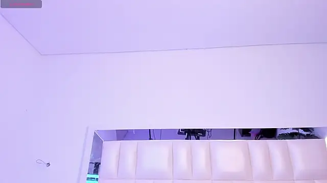 Snapshot of liorah_wolf chatting on May 15, 7:54 pm liorah wolf online show from May 15, 7:54 pm