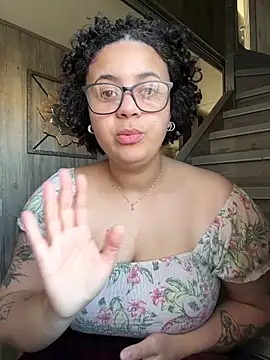 Snapshot of BabyChanntal chatting on March 3, 1:06 pm BabyChanntal online show from March 3, 1:06 pm