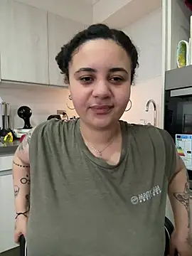 BabyChanntal online show from July 15, 4:12 pm