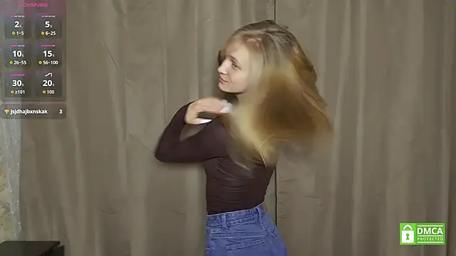 Snapshot of Alex-wer chatting on February 17, 8:11 am Alex-wer online show from February 17, 8:11 am