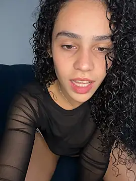 SirenStell0 online show from April 17, 2:03 am