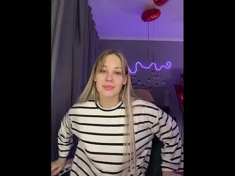 plugmyHDMI online show from February 12, 5:52 pm