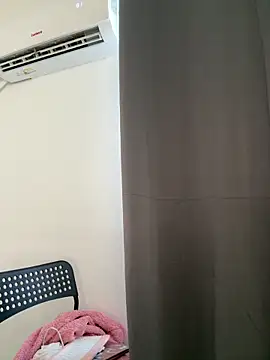 MelaFoxx online show from February 8, 1:14 pm