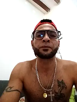 Snapshot of yoahotpetrafiery chatting on February 10, 2:04 am yoahotpetrafiery online show from February 10, 2:04 am