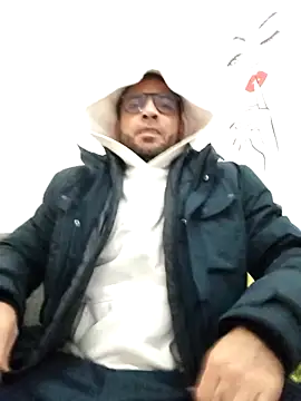 Snapshot of yoahotpetrafiery chatting on February 12, 2:06 am yoahotpetrafiery online show from February 12, 2:06 am