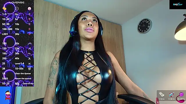 Snapshot of PilarBigCockxxx chatting on March 7, 5:08 am PilarBigCockxxx online show from March 7, 5:08 am