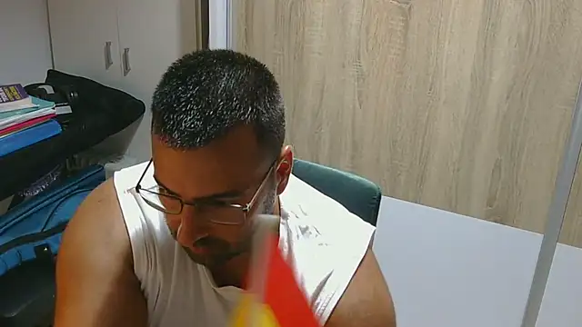 Snapshot of VanillaTime78-Jorge chatting on July 16, 9:54 pm VanillaTime78-Jorge online show from July 16, 9:54 pm