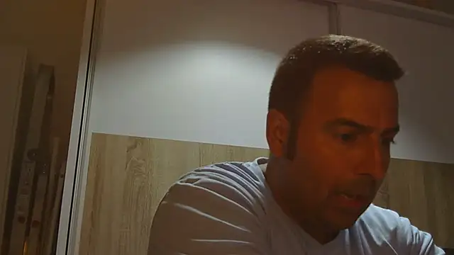 Snapshot of VanillaTime78-Jorge chatting on July 26, 7:43 pm VanillaTime78-Jorge online show from July 26, 7:43 pm