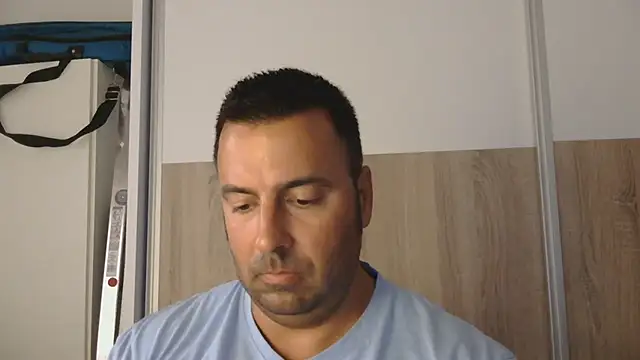 Snapshot of VanillaTime78-Jorge chatting on July 28, 7:37 am VanillaTime78-Jorge online show from July 28, 7:37 am