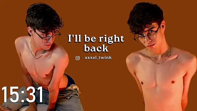 Snapshot of axxxel_twink chatting on June 26, 2:49 am axxxel twink online show from June 26, 2:49 am