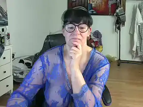 Sylly online show from March 16, 7:59 am