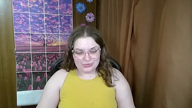Teasing Dora online show from July 22, 10:45 pm