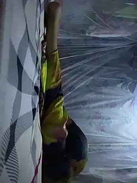 BabyElly22 online show from April 21, 4:56 pm